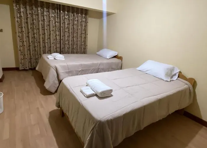 Munara Quest House Bed and breakfast *